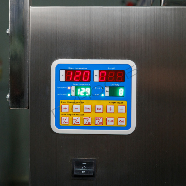 Автоматическая фасовочно-упаковочная машина DXDK-1000 NEW (пакет-подушка,W пленки 420 мм,фотодатчик) Техно-Сиб - Купить с доставкой по всей России 21